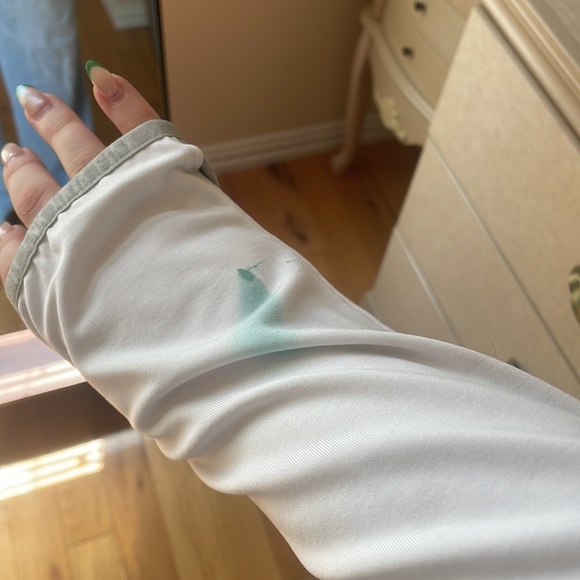 PINK Athletic top - Picture 2 of 2